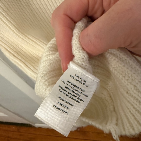 Talbots Cream Cable Knit Mocknexk Sweater L - Picture 7 of 9